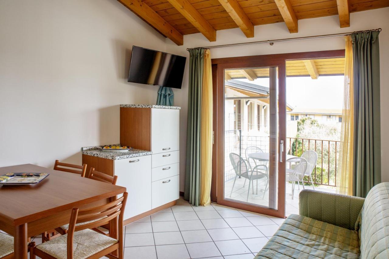 Residence Molino - Holiday Apartments Manerba del Garda Dış mekan fotoğraf