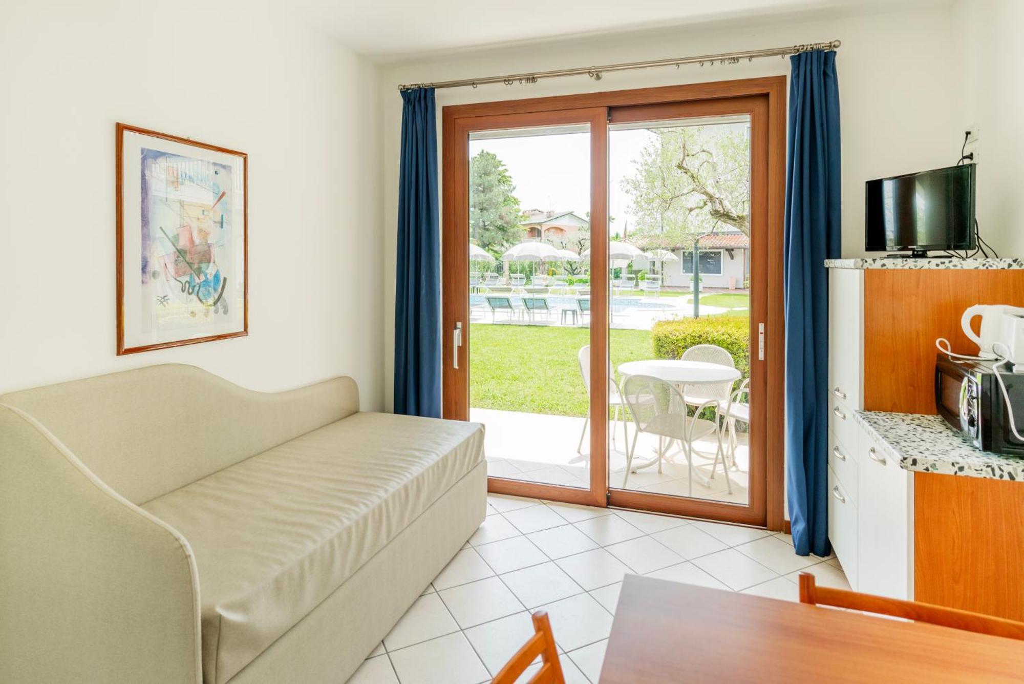 Residence Molino - Holiday Apartments Manerba del Garda Dış mekan fotoğraf