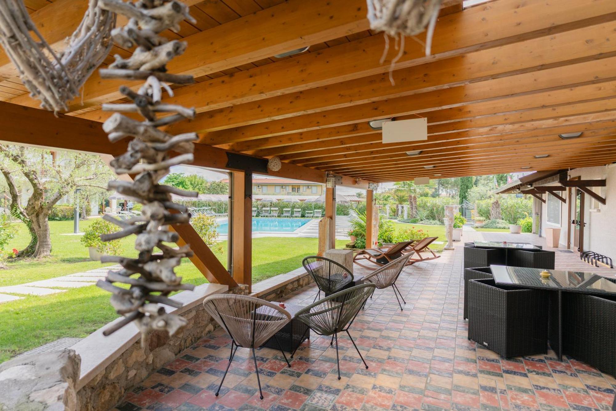 Residence Molino - Holiday Apartments Manerba del Garda Dış mekan fotoğraf